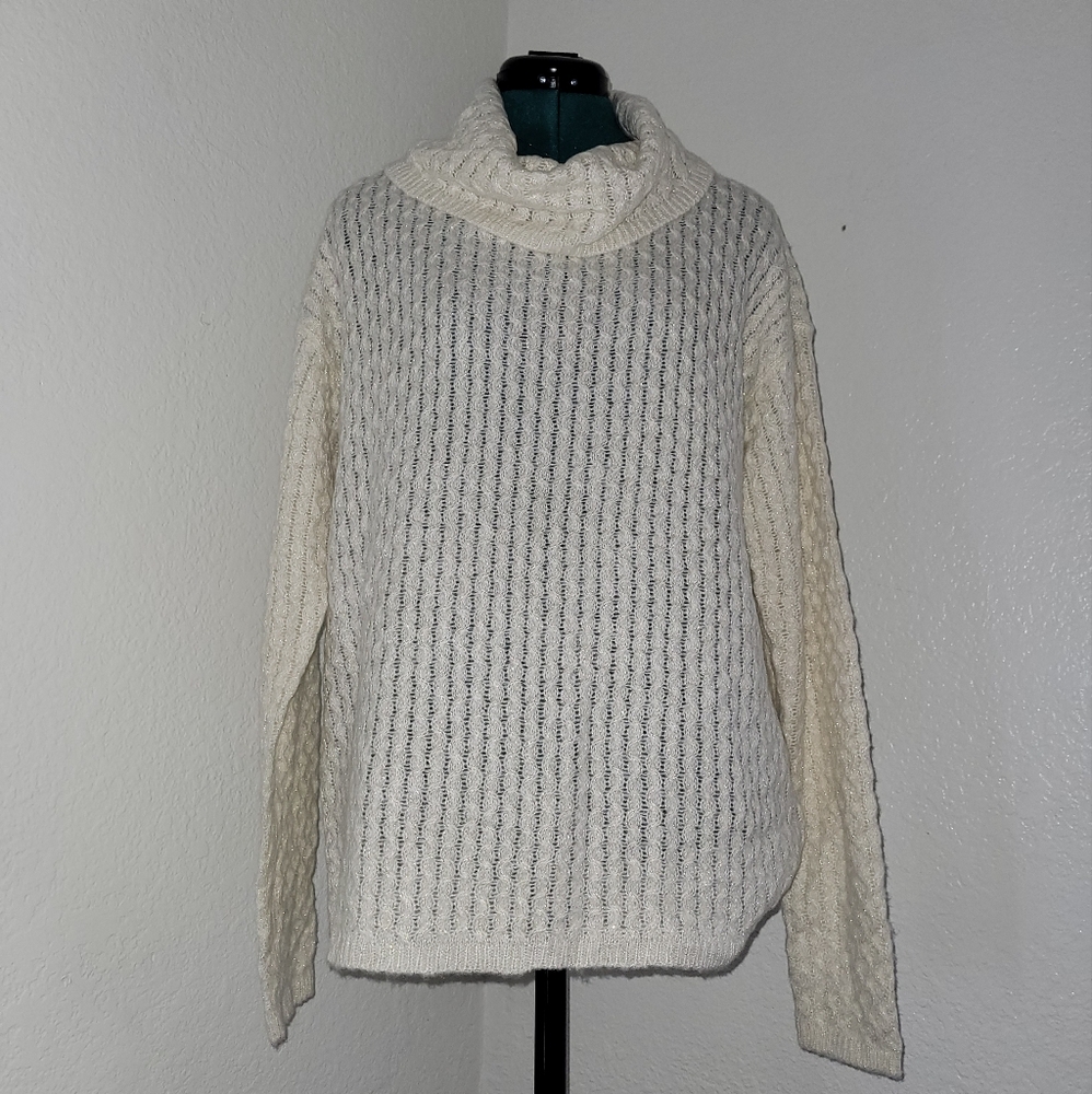 NWT Somoma Sweat Cream With Gold Fabric Thread Knit Size Large Cowl Neck